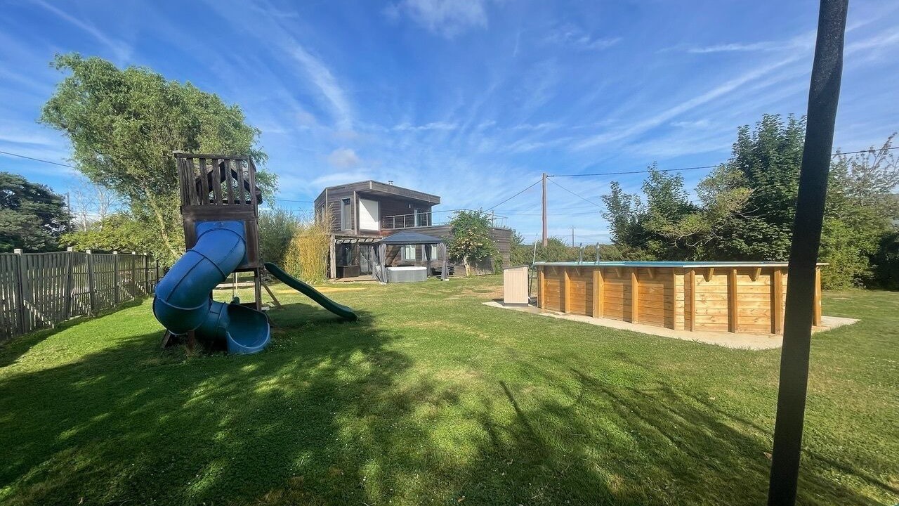 Photo of Others in Montigny-le-Chartif