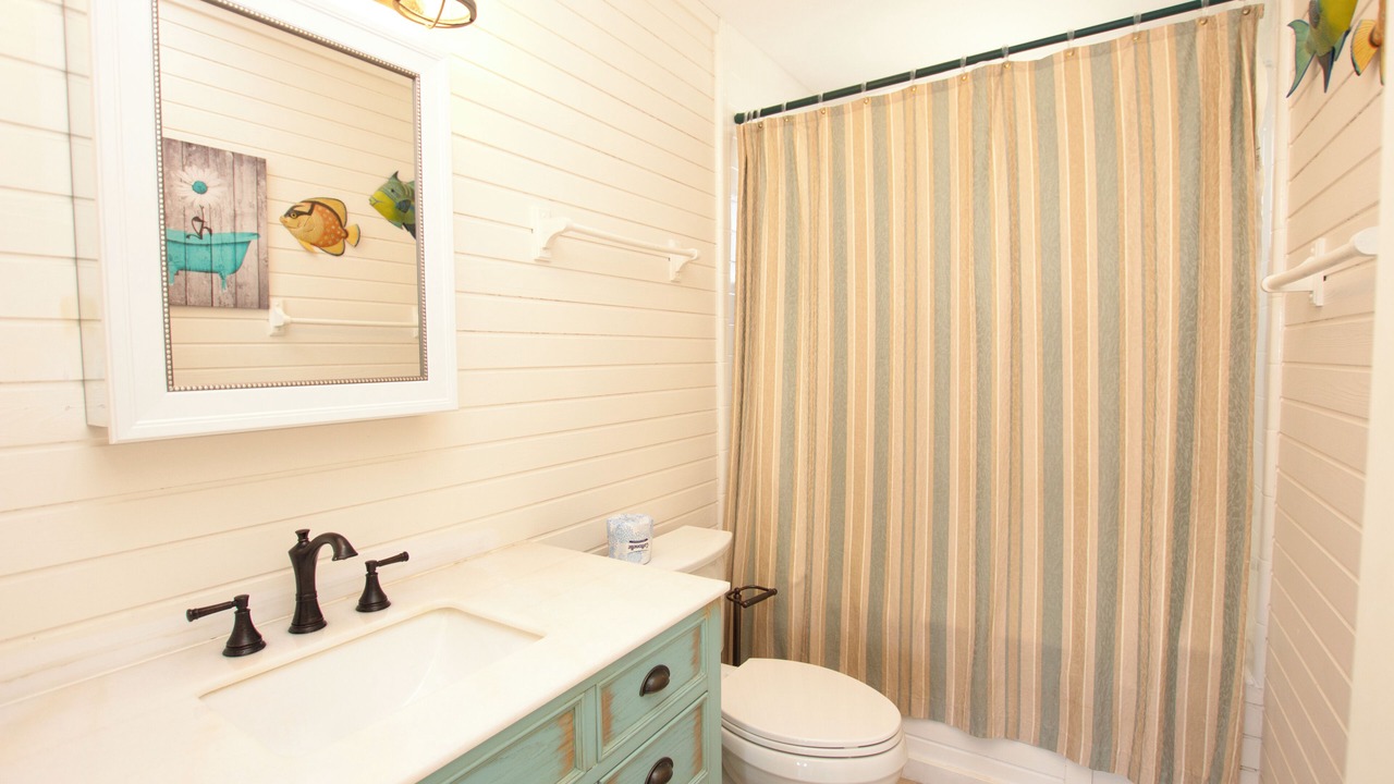 Photo of Bathroom in Ocean Hill