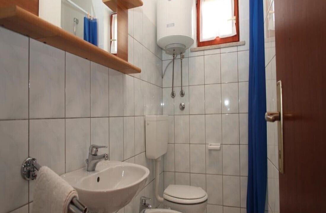 Photo of Bathroom in Cres