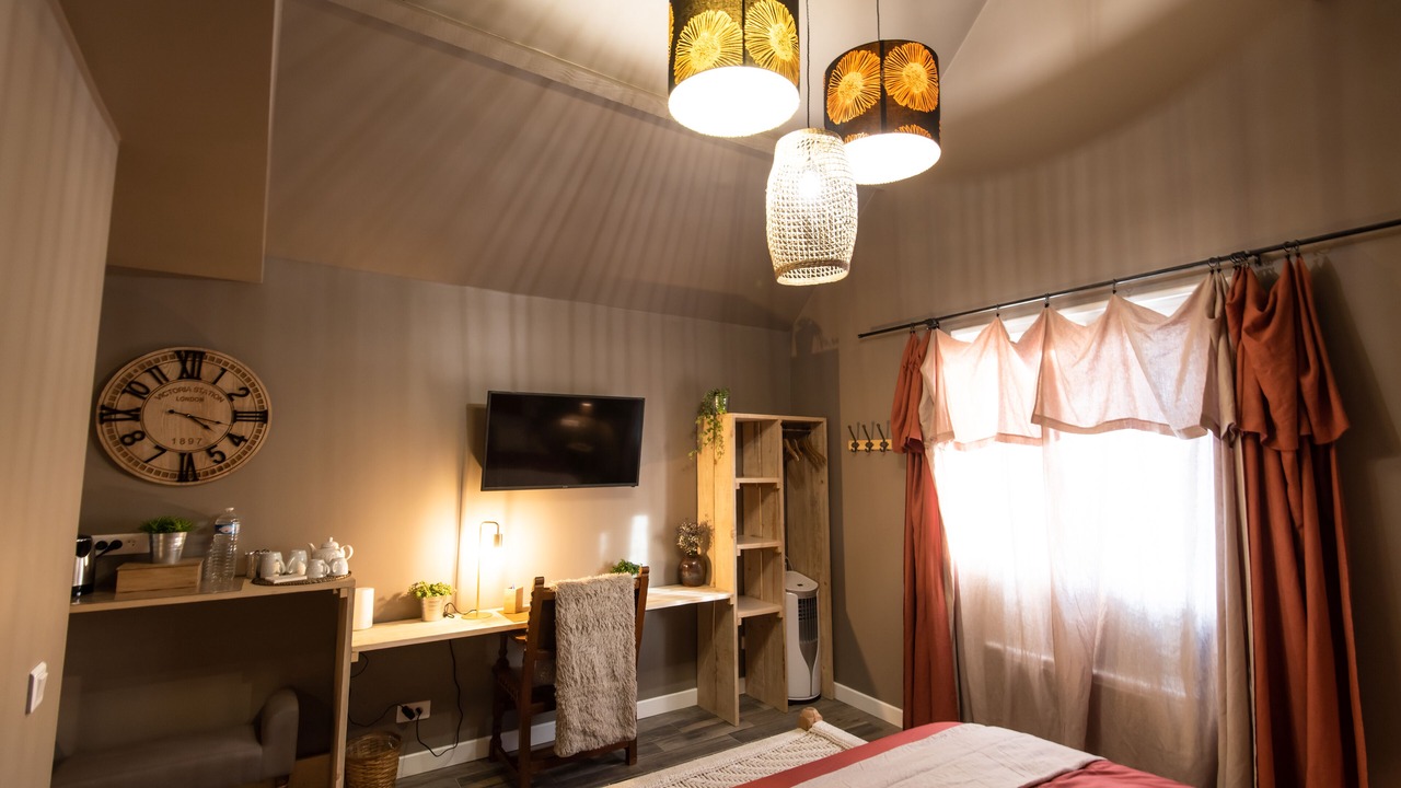 Photo of Bedroom in Saint-Loup-de-Naud