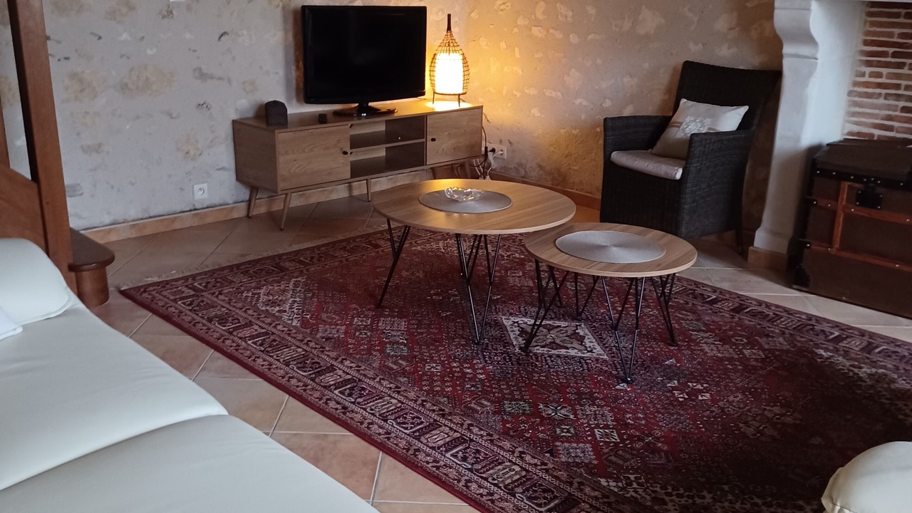 Photo of Livingroom in Vicq-sur-Nahon