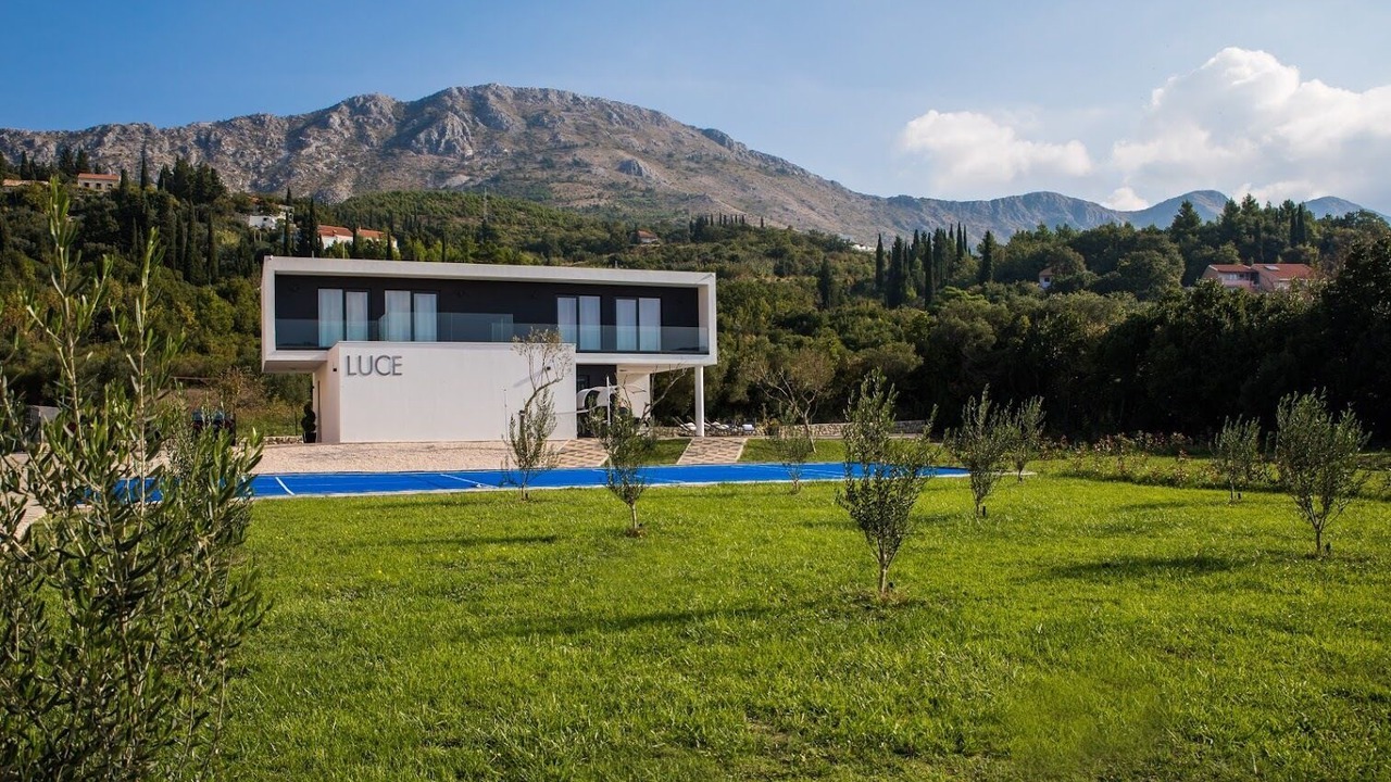 Photo of Outdoor in Petraca