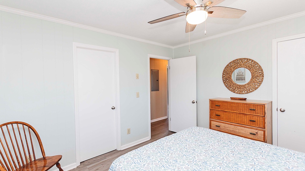 Photo of Bedroom in Colington
