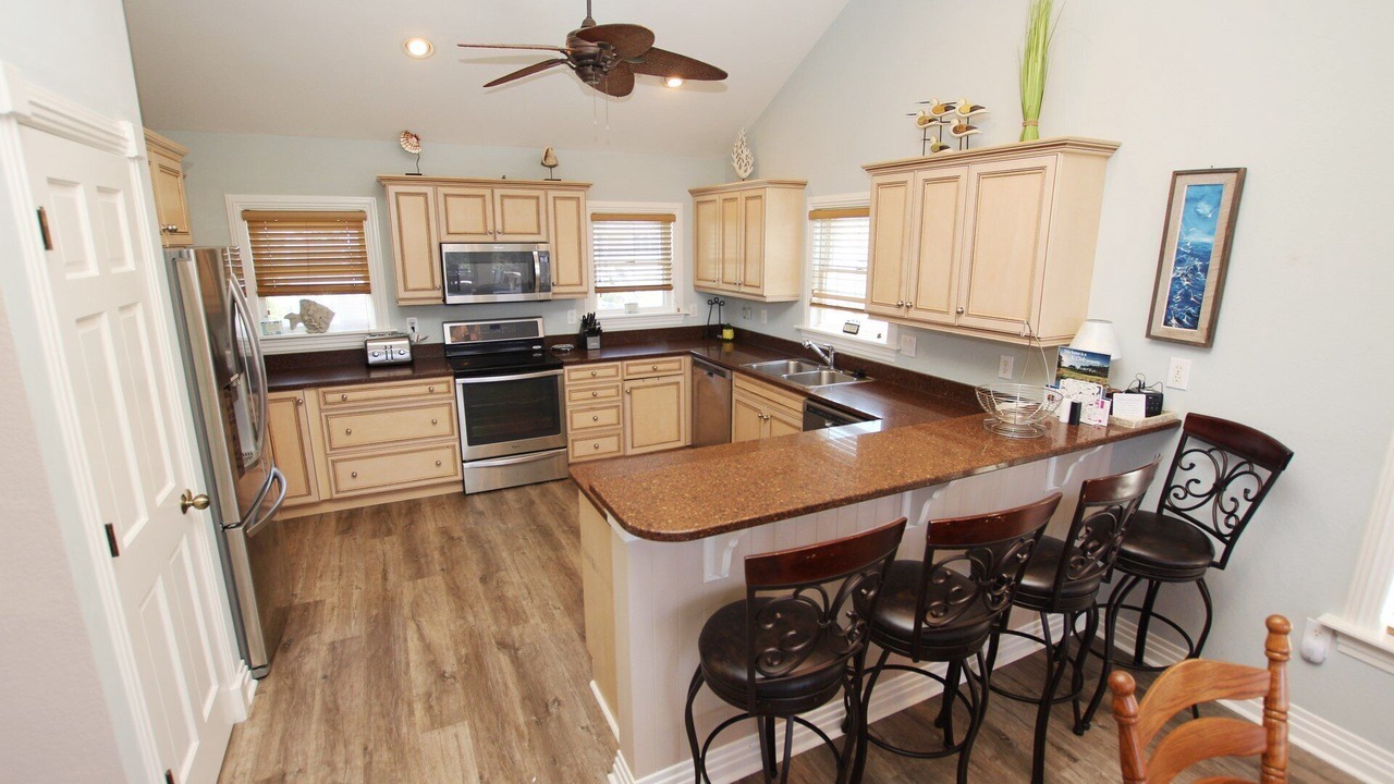 Photo of Kitchen in Monteray Shores