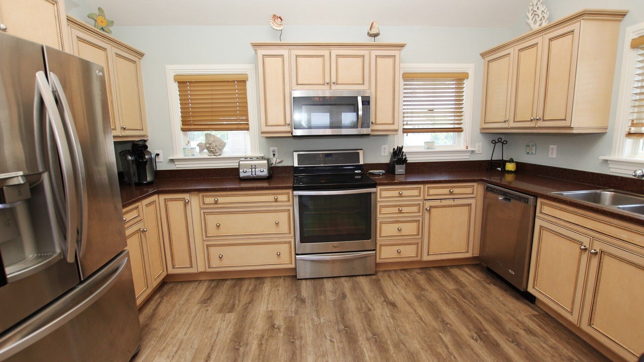 Photo of Kitchen in Monteray Shores
