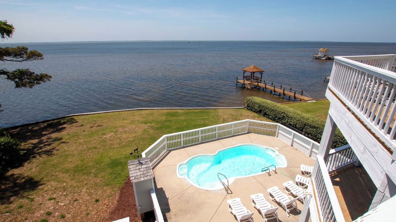 Photo of Outdoor in Monteray Shores