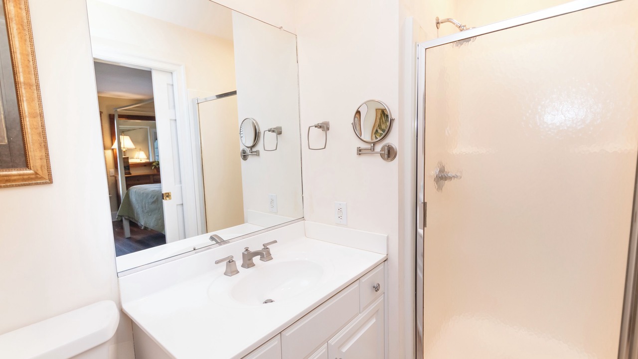 Photo of Bathroom in Buck Island