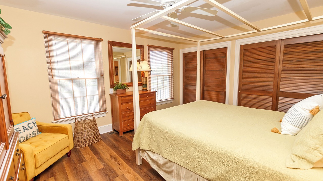 Photo of Bedroom in Buck Island