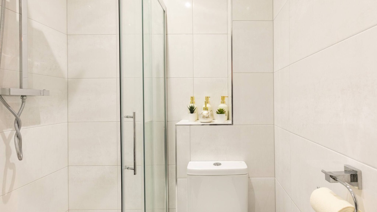 Photo of Bathroom in Reading