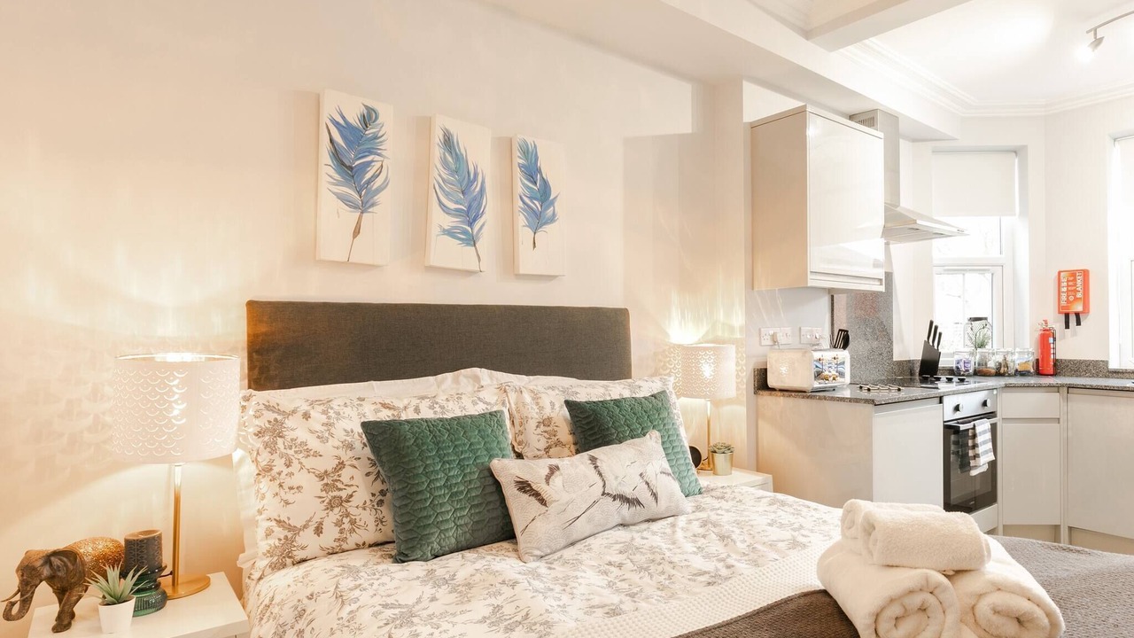 Photo of Bedroom in Reading