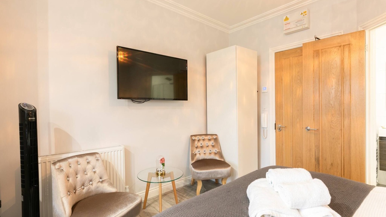 Photo of Bedroom in Reading