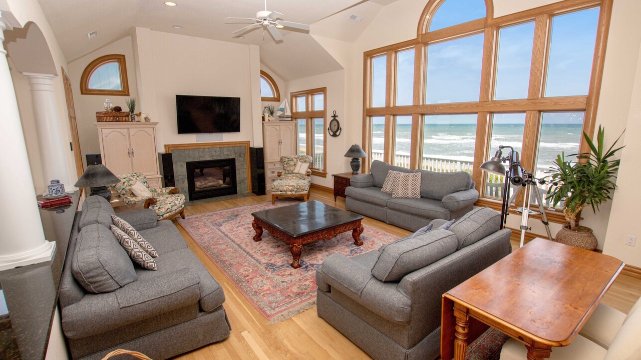 Photo of Livingroom in Pine Island