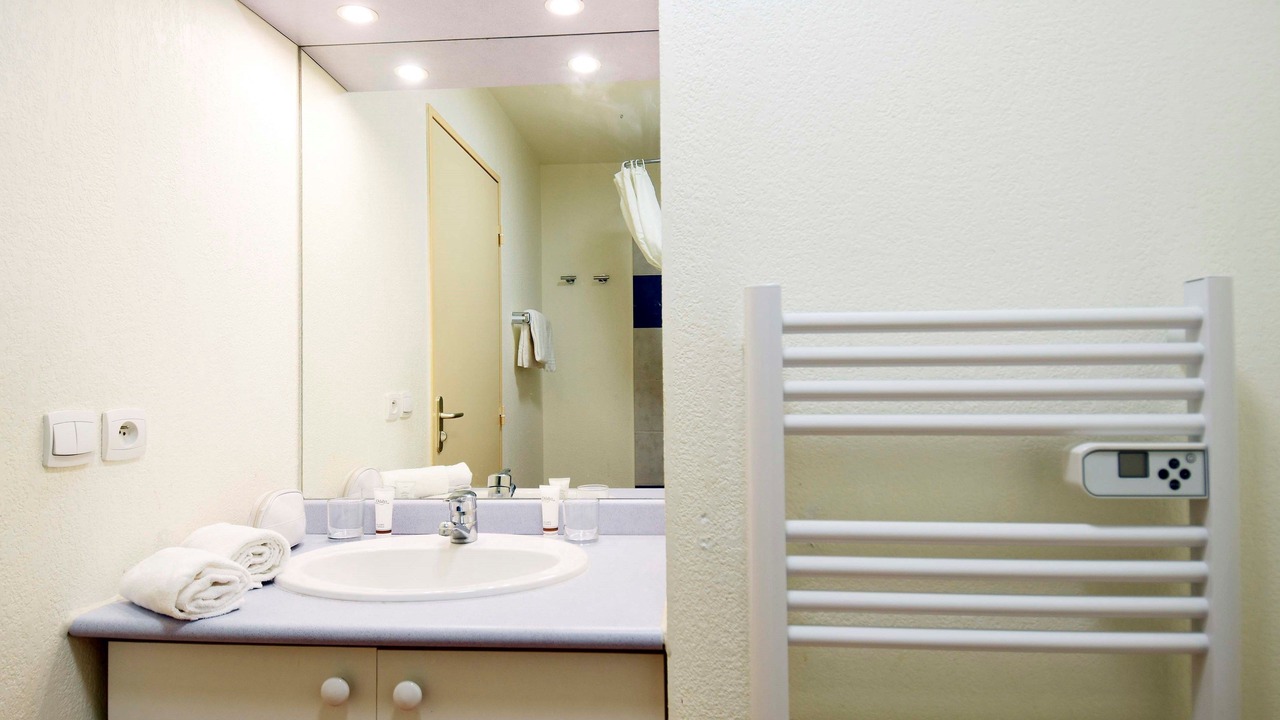 Photo of Bathroom in Aubais