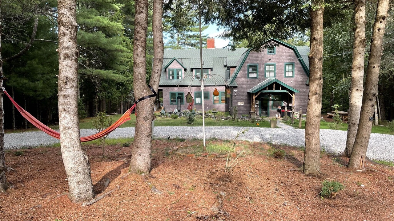 Photo of Outdoor in Elizabethtown