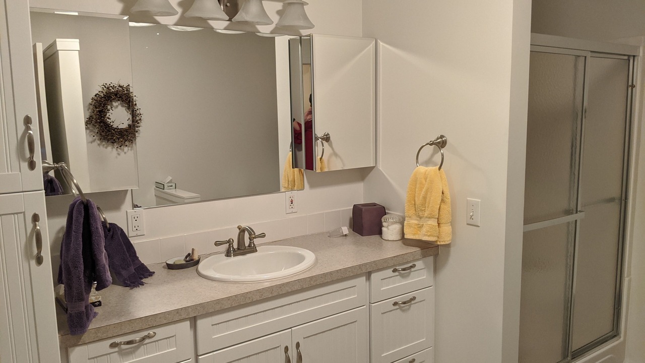 Photo of Bathroom in Glen Arbor