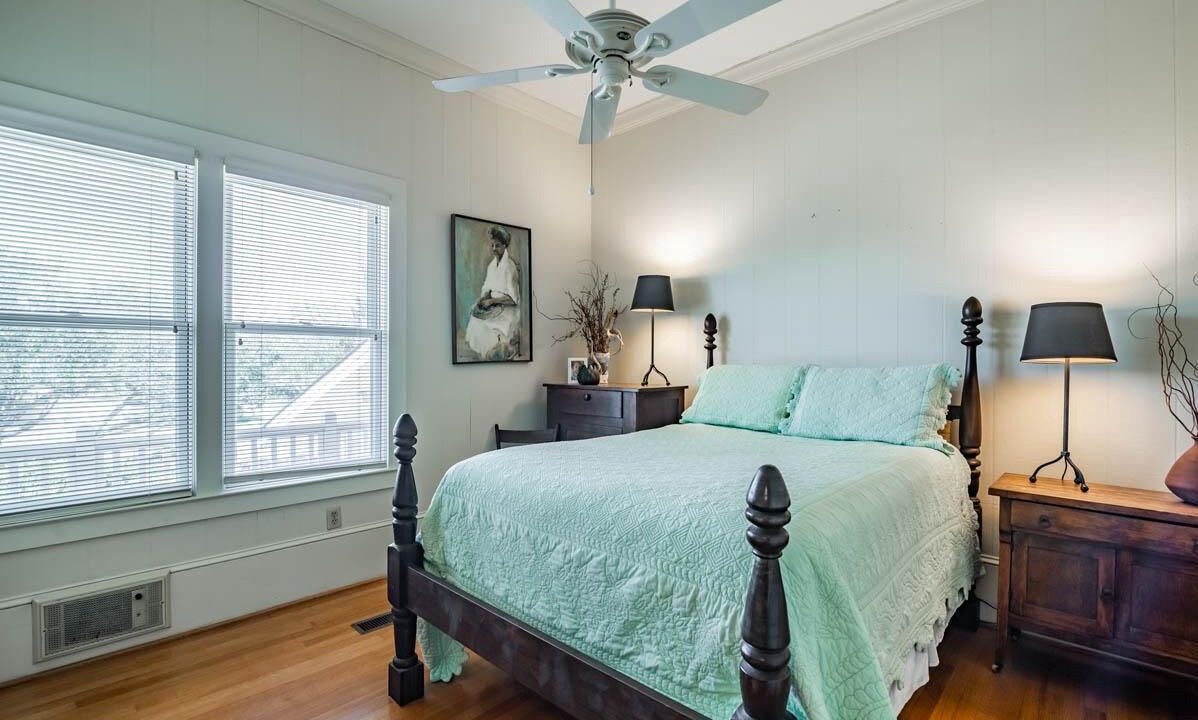 Photo of Bedroom in Debordieu Colony