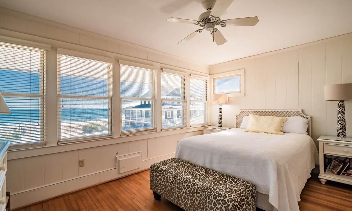 Photo of Bedroom in Debordieu Colony