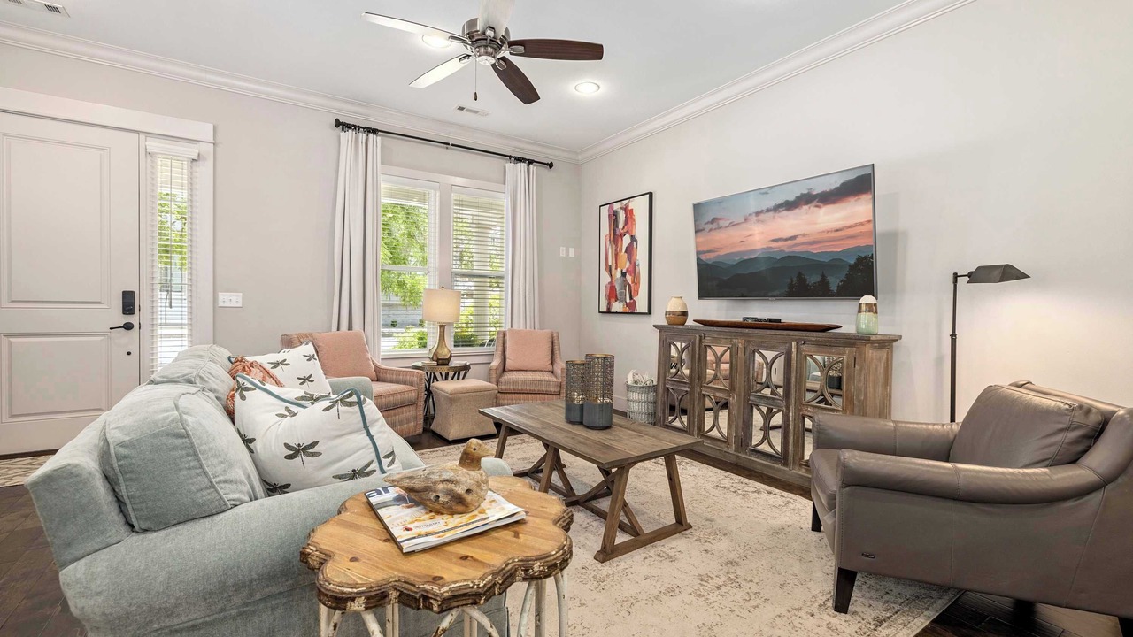 Photo of Livingroom in Fayetteville