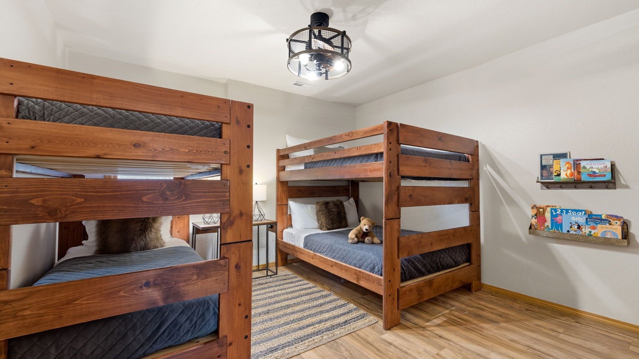 Photo of Bedroom in Lost Bridge Village