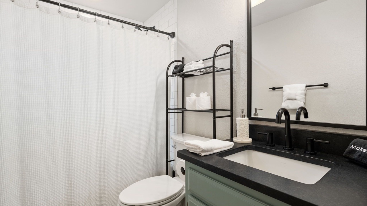 Photo of Bathroom in Lost Bridge Village