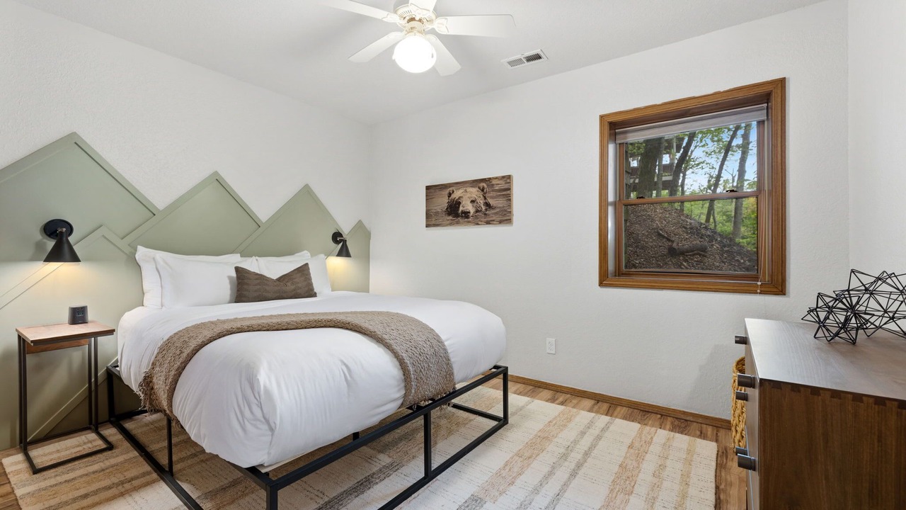 Photo of Bedroom in Lost Bridge Village