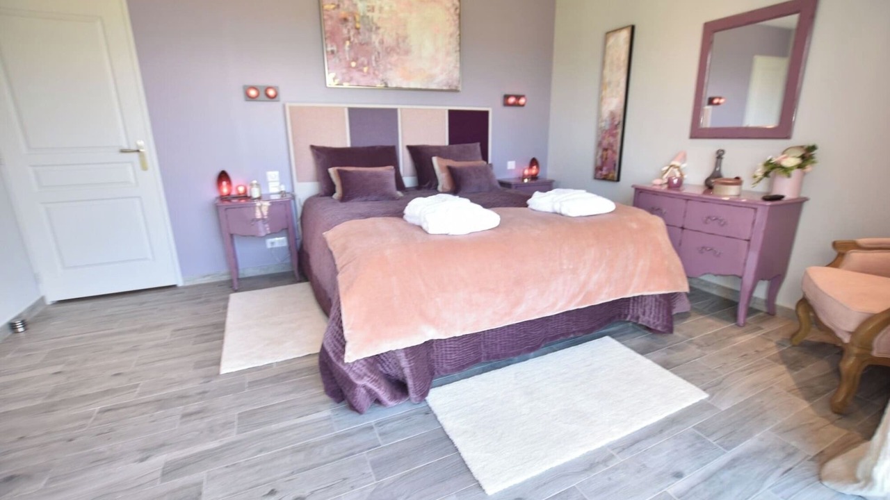 Photo of Bedroom in Monbazillac