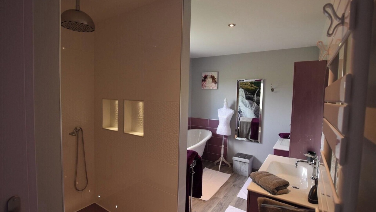 Photo of Bathroom in Monbazillac