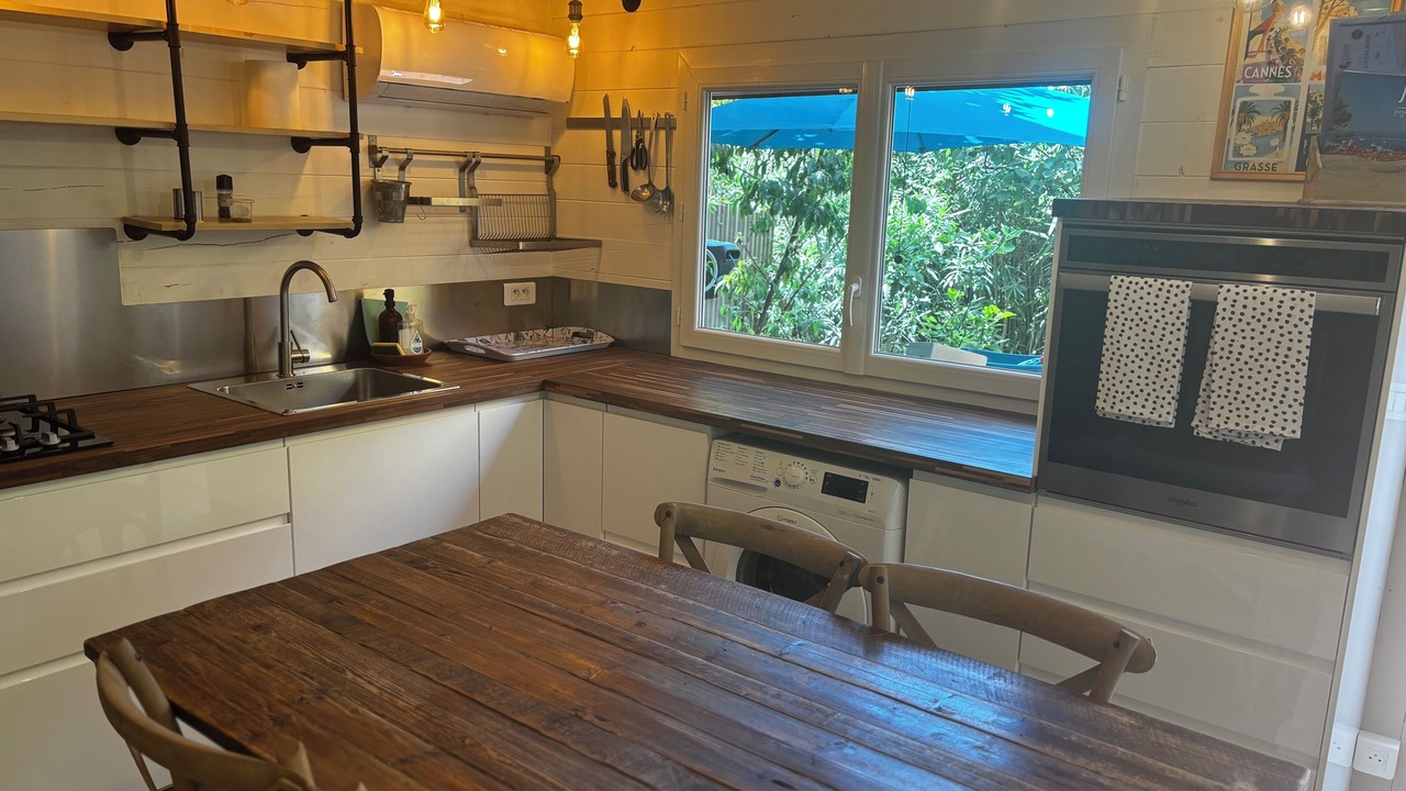 Photo of Kitchen in Cavalaire-sur-Mer