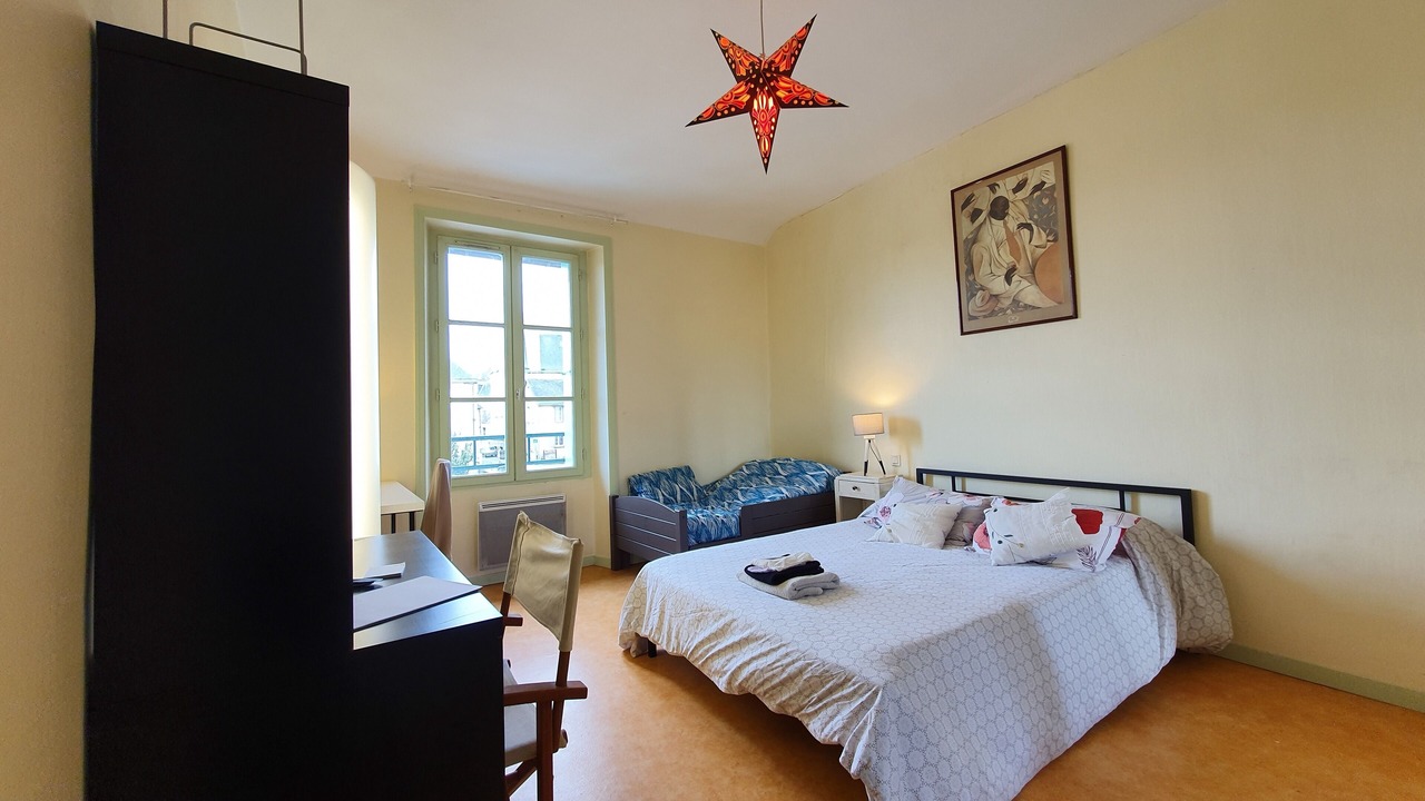 Photo of Bedroom in Redon