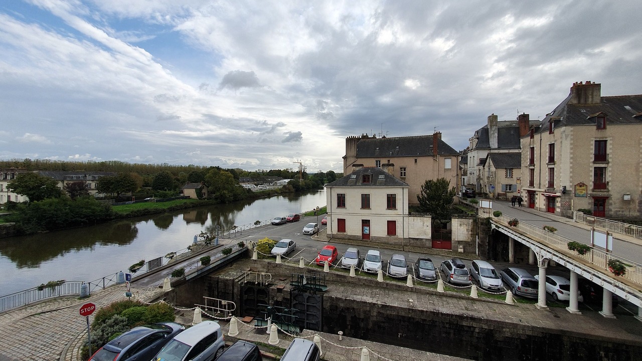 Photo of Others in Redon