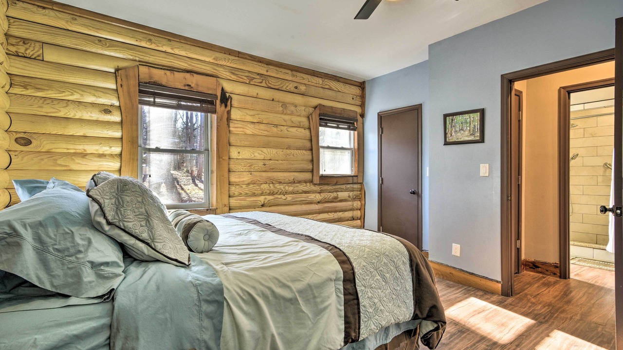 Photo of Bedroom in Pittsville