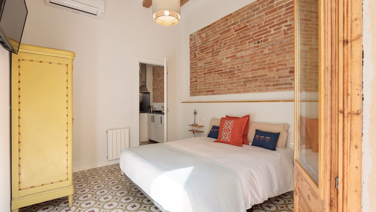 Photo of Bedroom in El Poble-sec