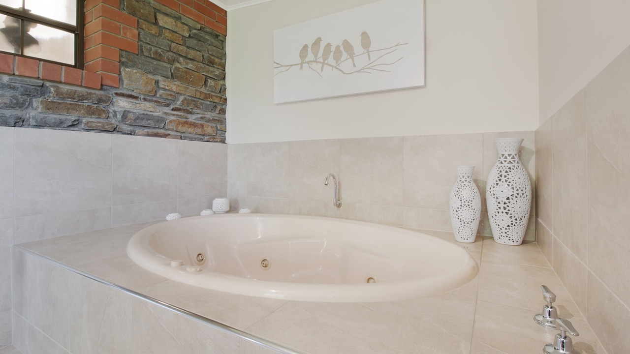 Photo of Bathroom in Stone Well