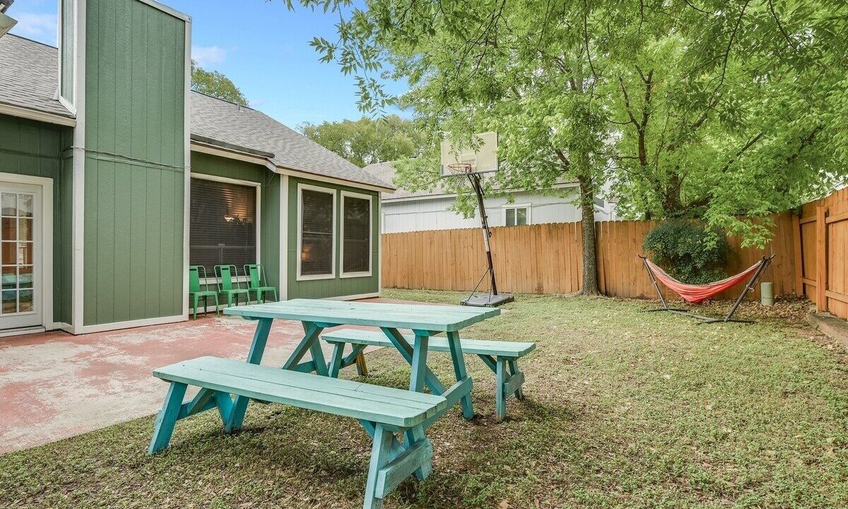 Photo of Outdoor in Wells Branch