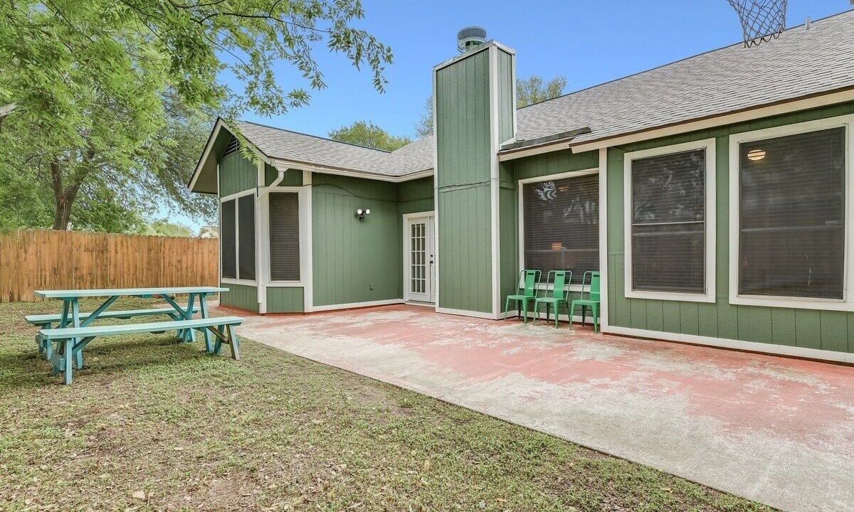 Photo of Outdoor in Wells Branch
