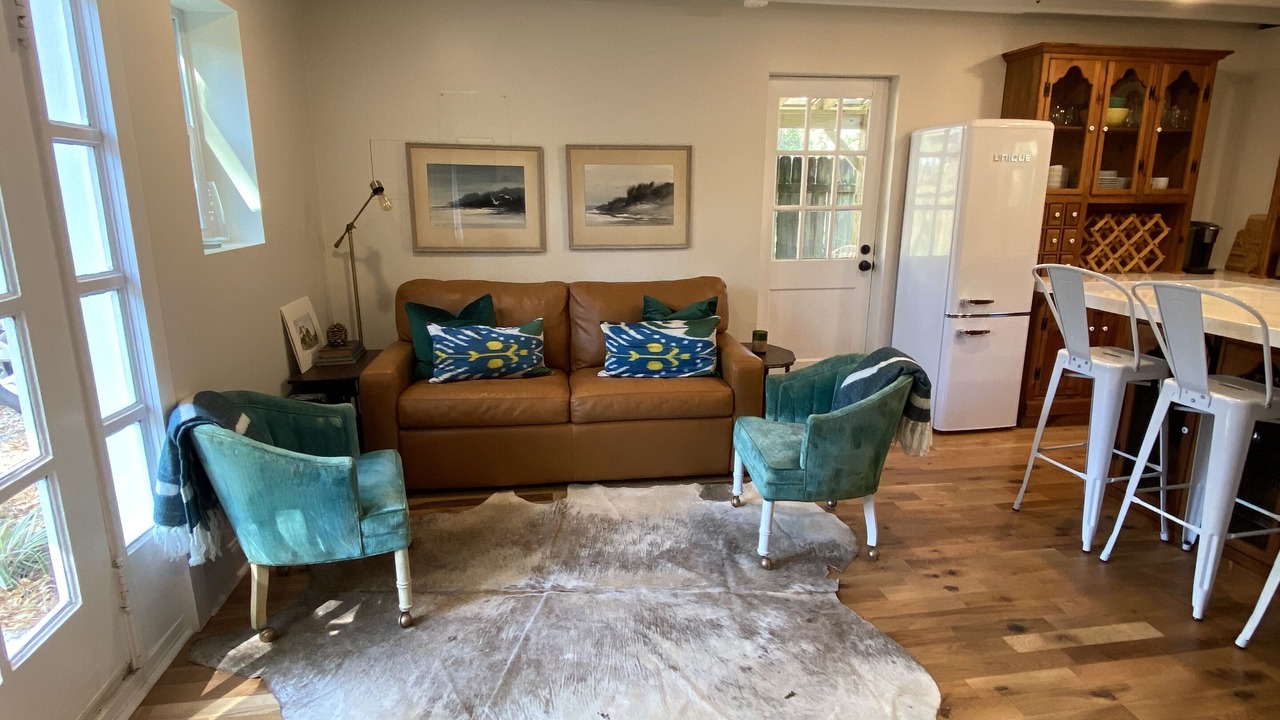 Photo of Livingroom in West Ashley