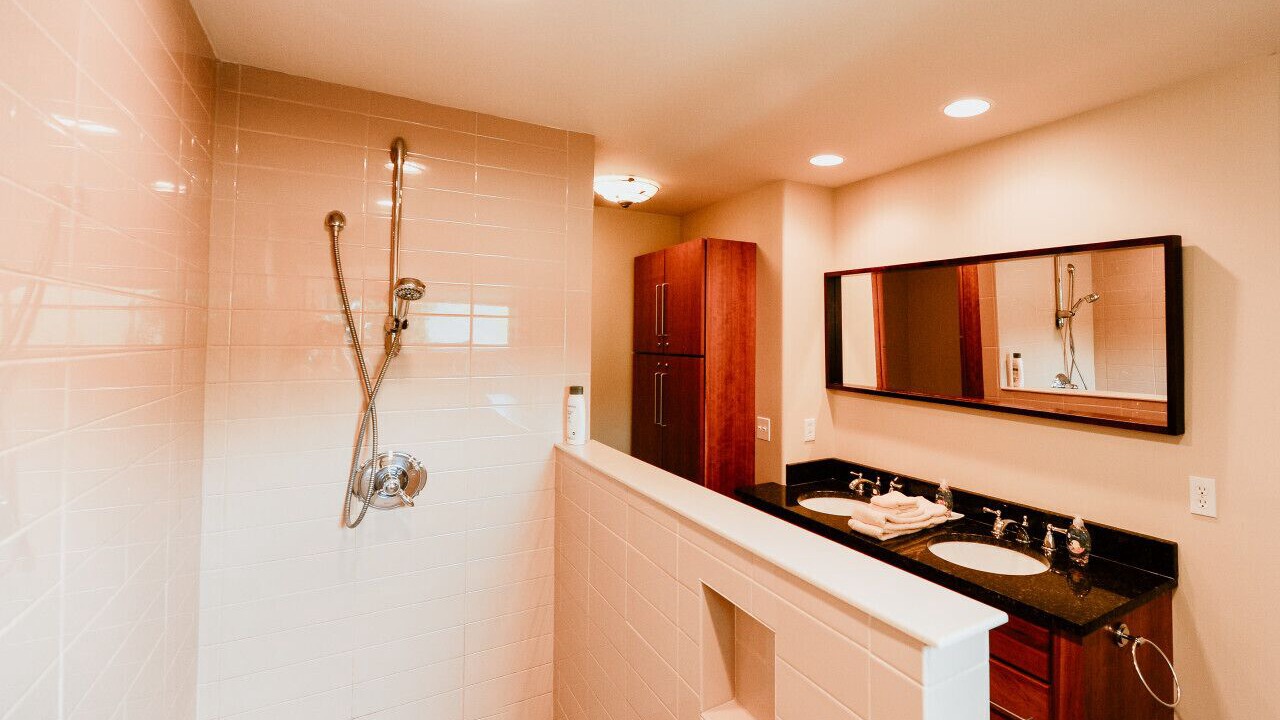 Photo of Bathroom in Leland