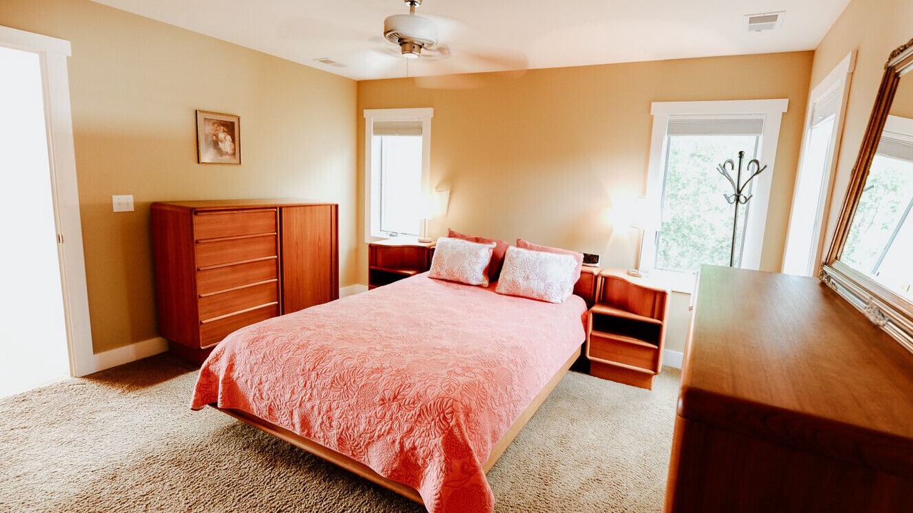 Photo of Bedroom in Leland