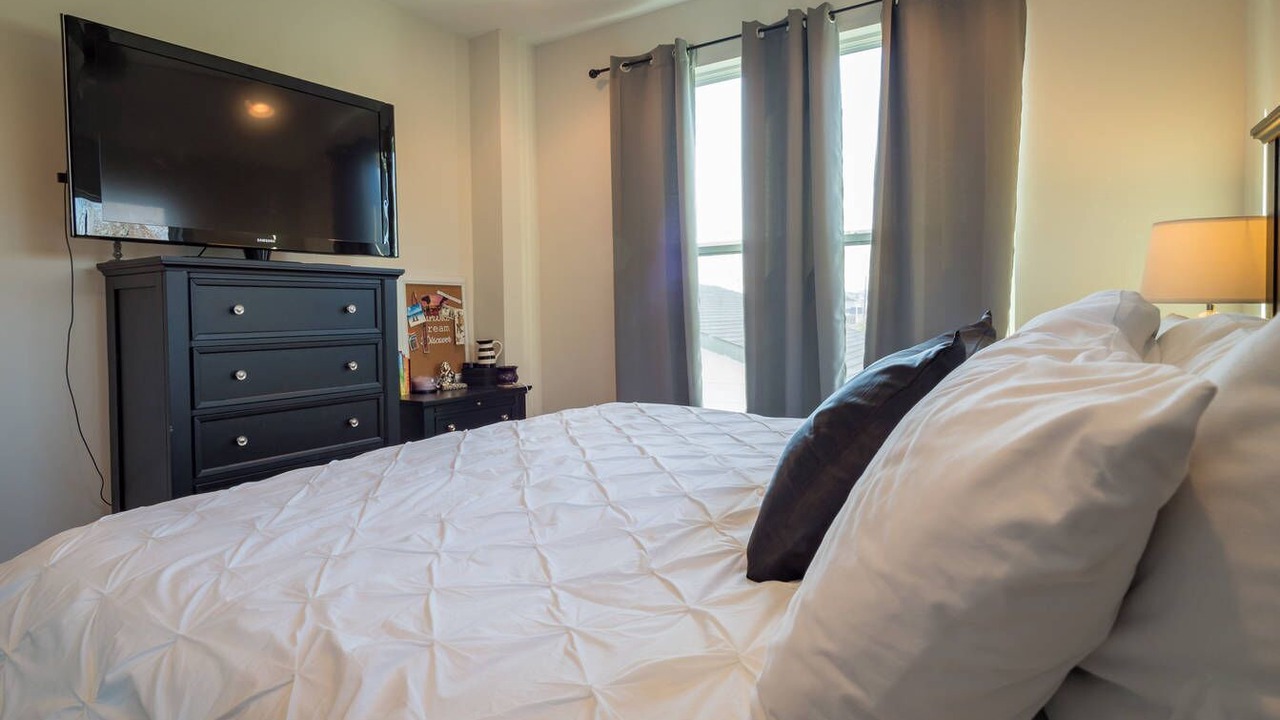 Photo of Bedroom in Montopolis