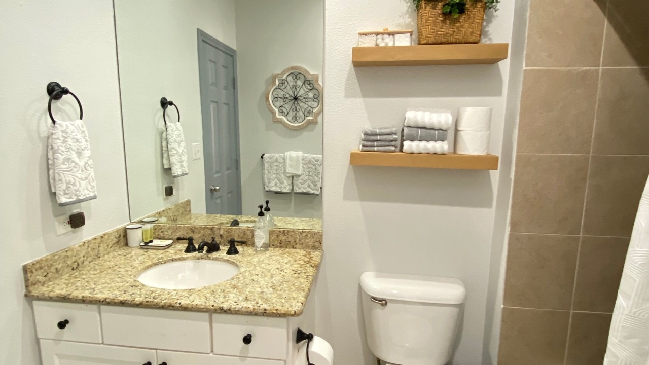 Photo of Bathroom in Galveston