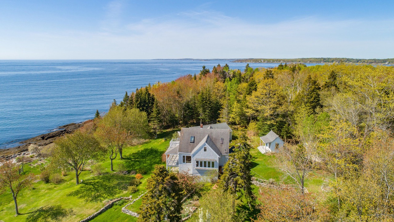 Photo of Outdoor in Long Island