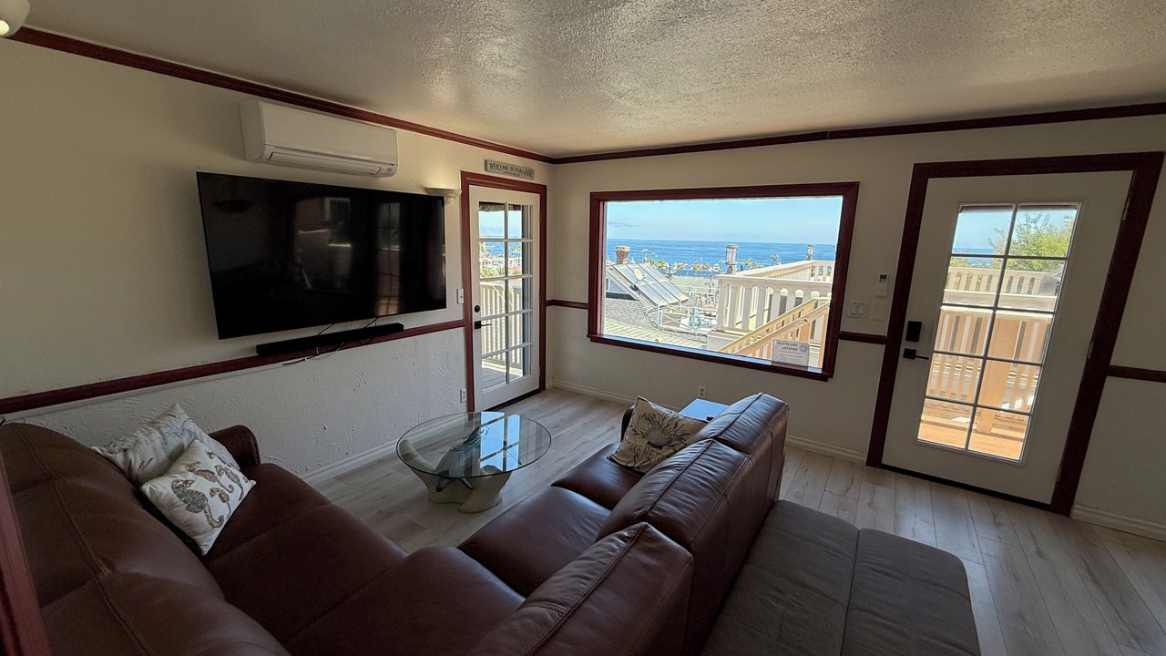 Photo of Livingroom in Avalon
