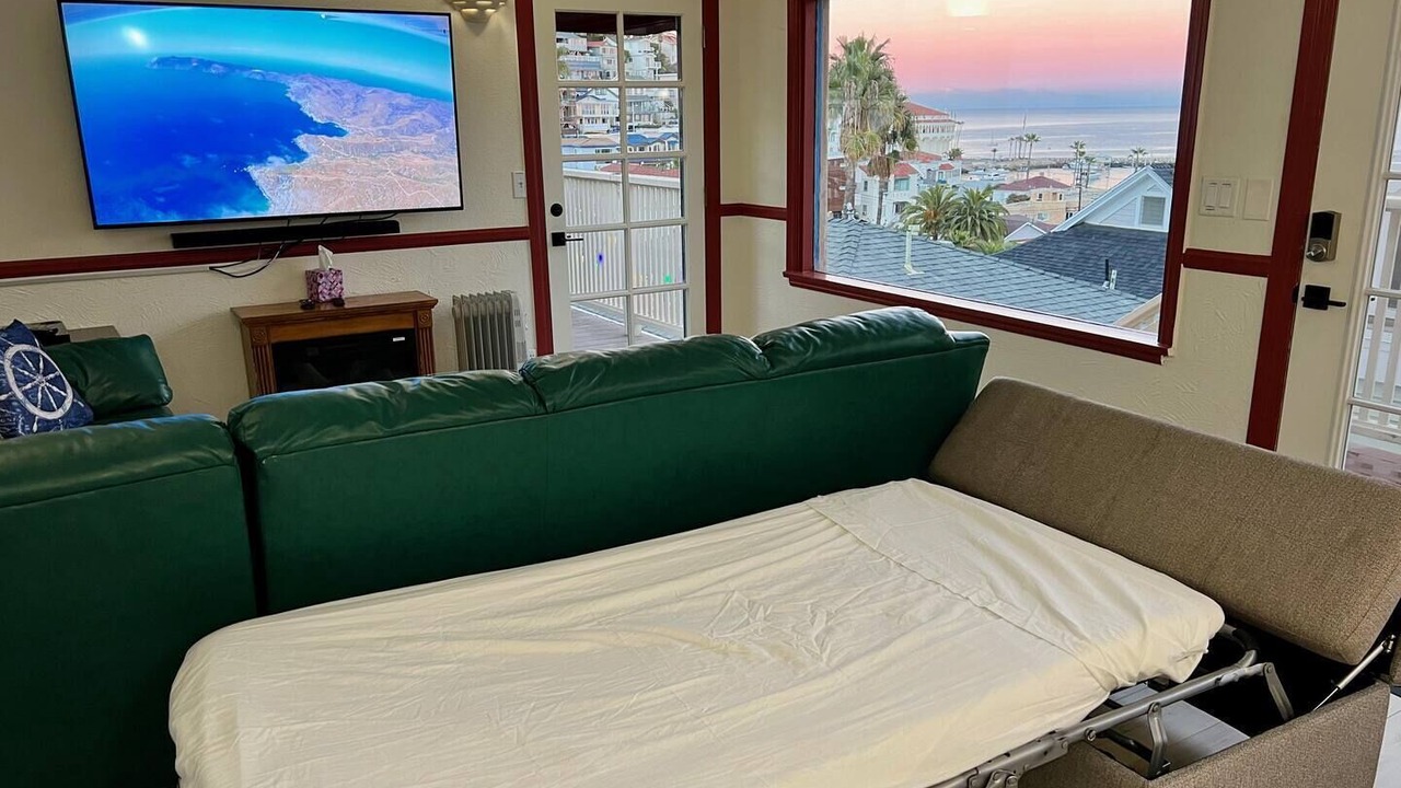 Photo of Livingroom in Avalon
