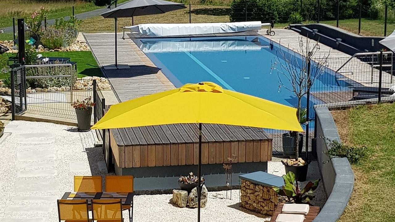 Photo of Others in Lanquais