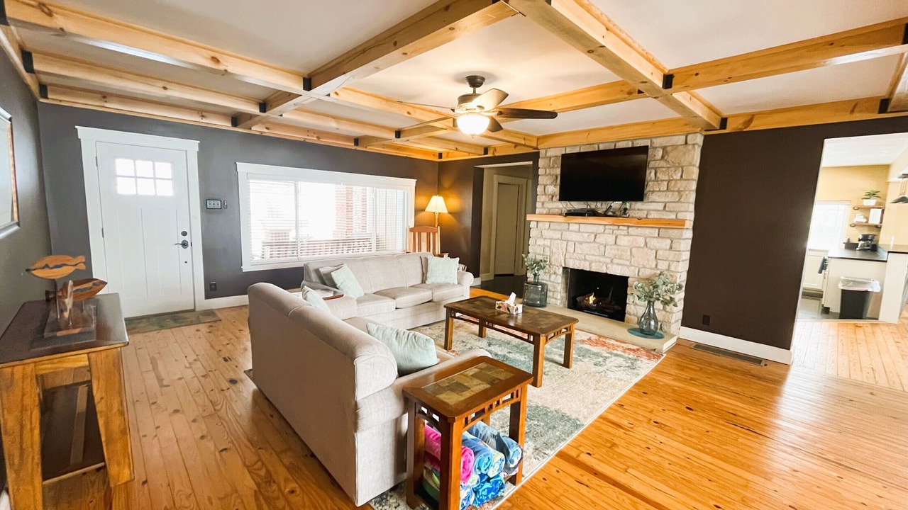 Photo of Livingroom in Logan