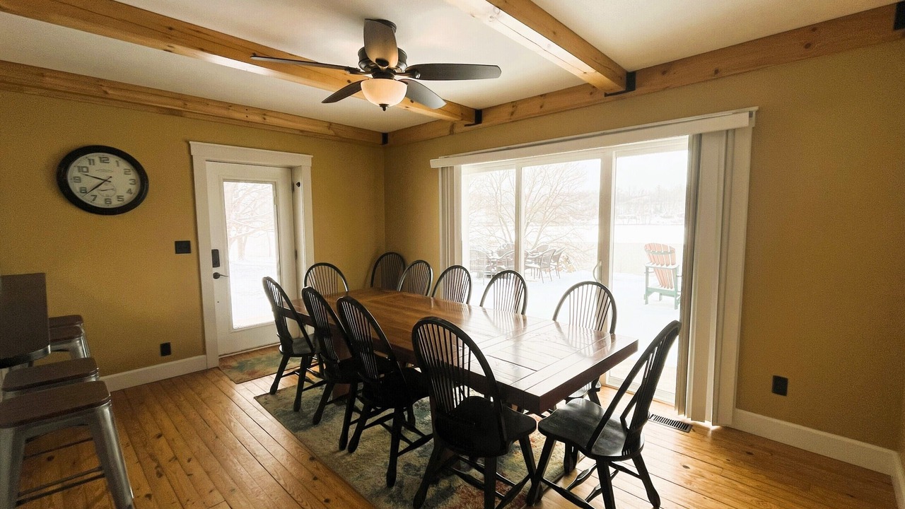 Photo of Others in Logan