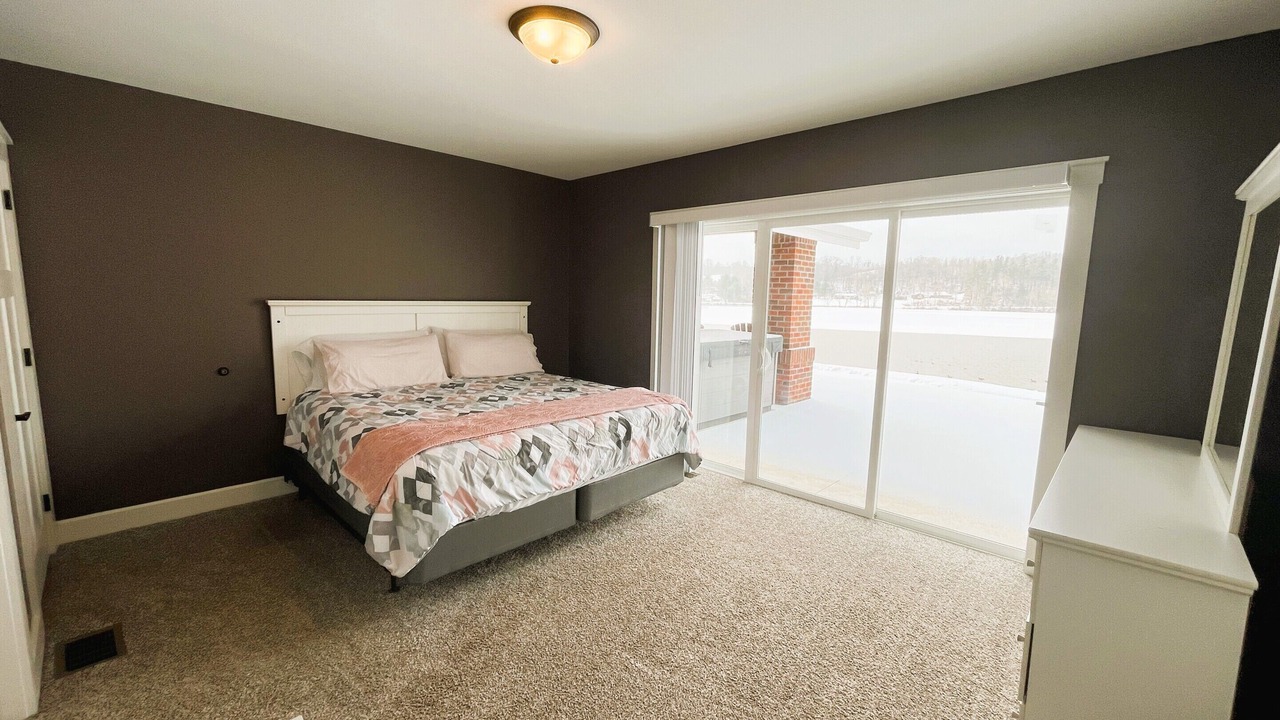 Photo of Bedroom in Logan