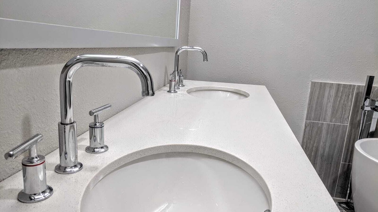 Photo of Bathroom in North Central Carrollton