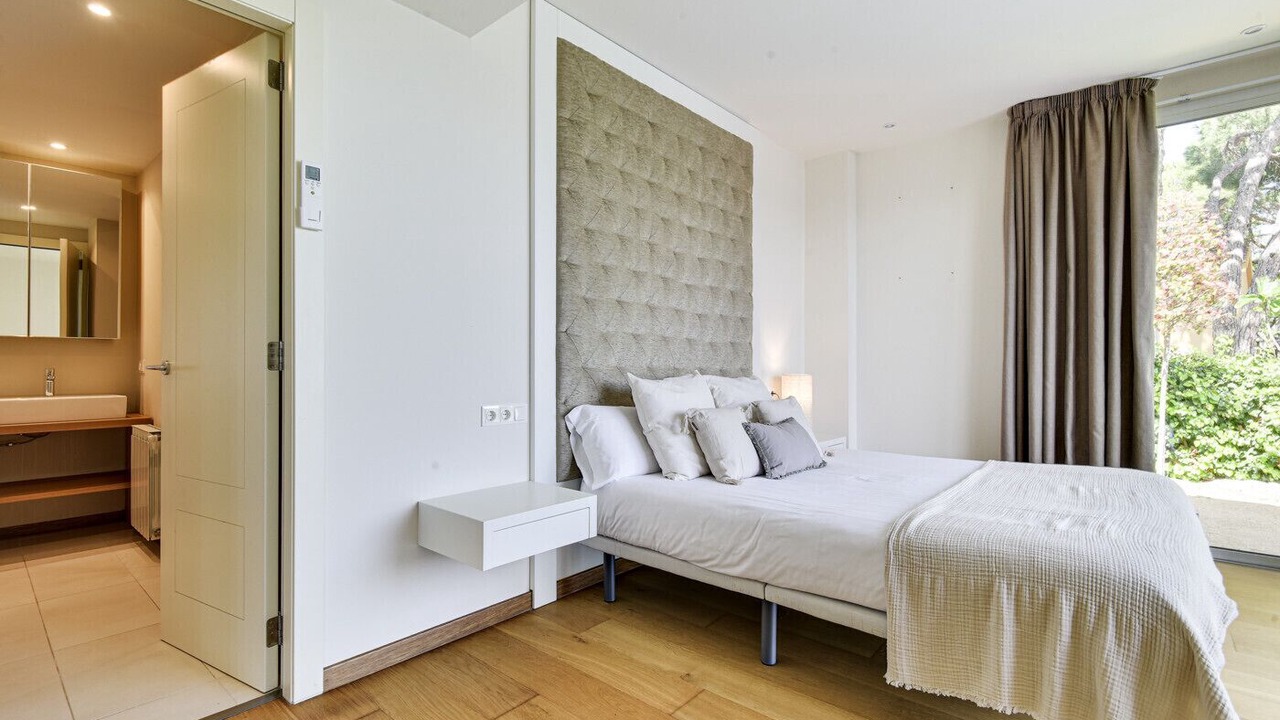 Photo of Bedroom in Blanes