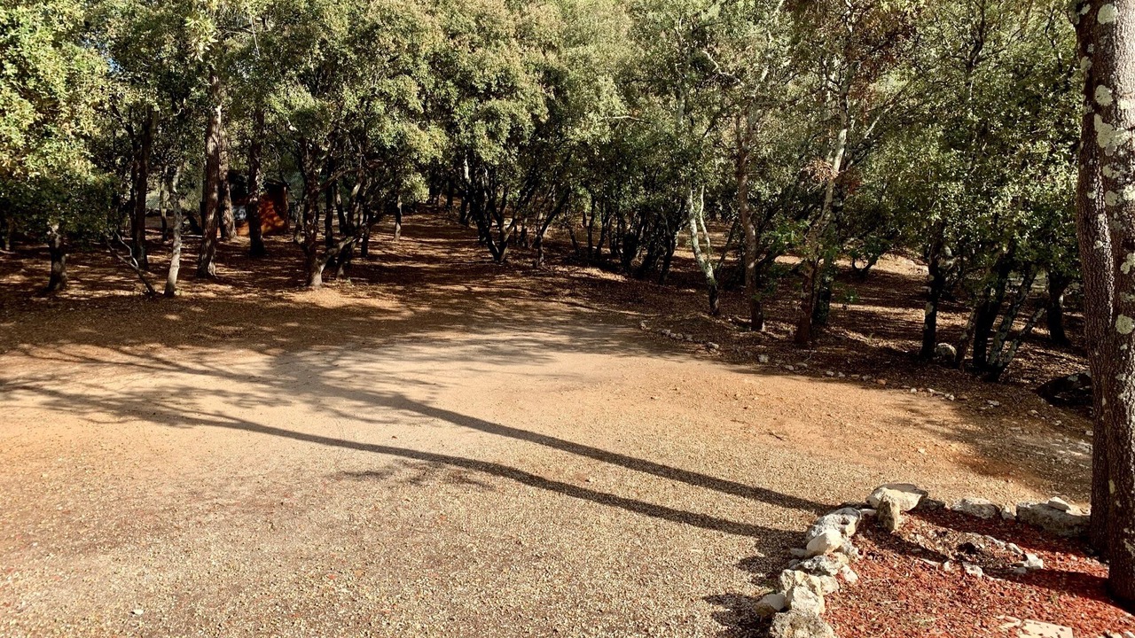 Photo of Outdoor in Beaulieu